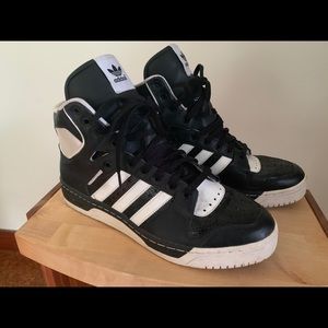 Retro high top Adidas